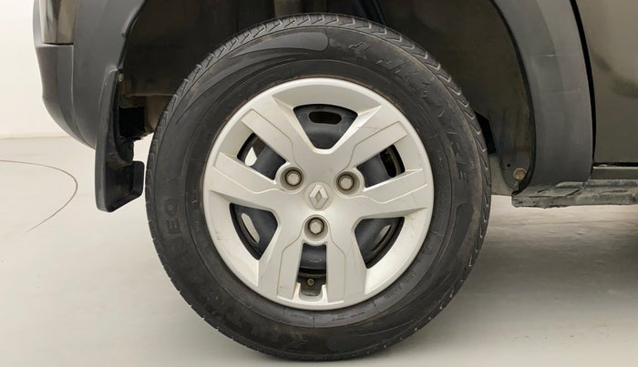 2018 Renault Kwid 1.0 RXT Opt AT, Petrol, Automatic, 19,503 km, Right Rear Wheel