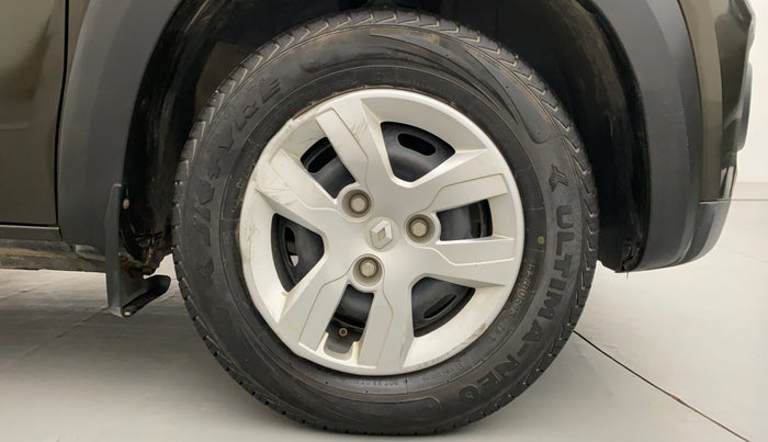 2018 Renault Kwid 1.0 RXT Opt AT, Petrol, Automatic, 19,503 km, Right Front Wheel