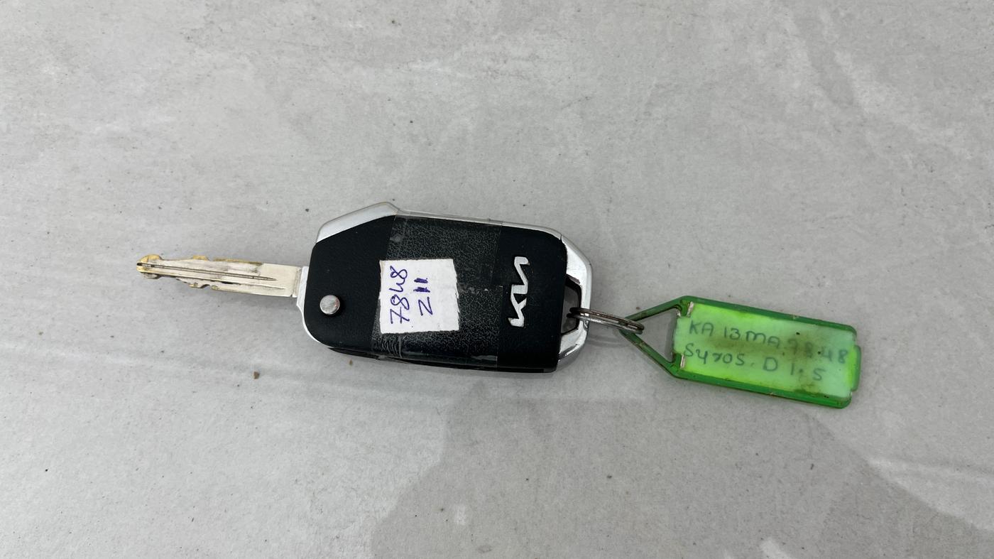 2025 KIA SYROS HTK (O) 1.5 Diesel 6MT, Diesel, Manual, 21,088 km, Key Close Up