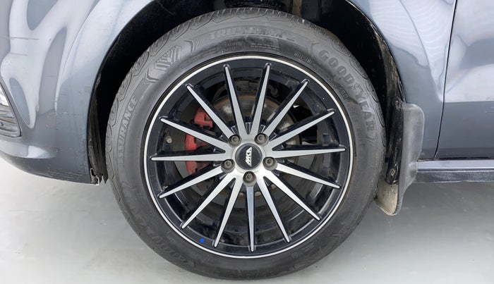 2017 Volkswagen Polo COMFORTLINE 1.2L PETROL, Petrol, Manual, 56,267 km, Left Front Wheel