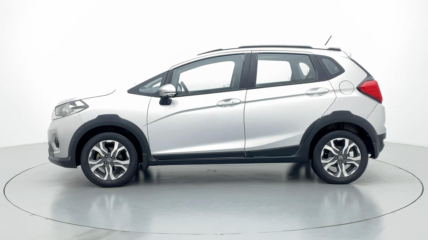 2017 Honda WR-V 1.5 i-DTEC VX MT, Diesel, Manual, 32,617 km, Left Side View