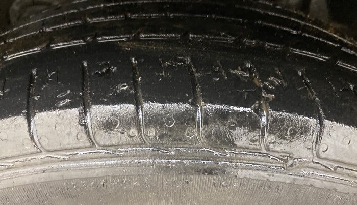 2021 Tata NEXON XM SUNROOF PETROL, Petrol, Manual, 57,668 km, Left Front Tyre Tread