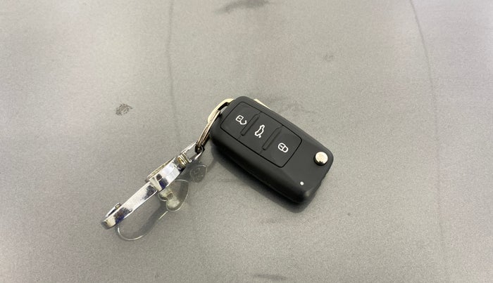 2012 Volkswagen Polo HIGHLINE1.2L, Petrol, Manual, 54,472 km, Key Close Up