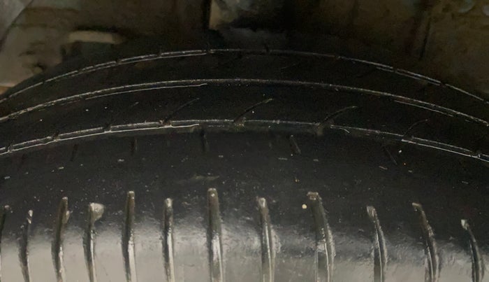 2018 Hyundai Elite i20 ASTA 1.2  CVT, Petrol, Automatic, 41,039 km, Right Rear Tyre Tread