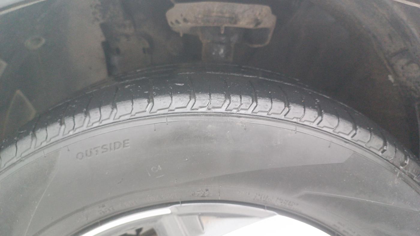 2019 Hyundai VENUE SX 1.0 (O) TURBO, Petrol, Manual, 94,622 km, Left Front Tyre Tread