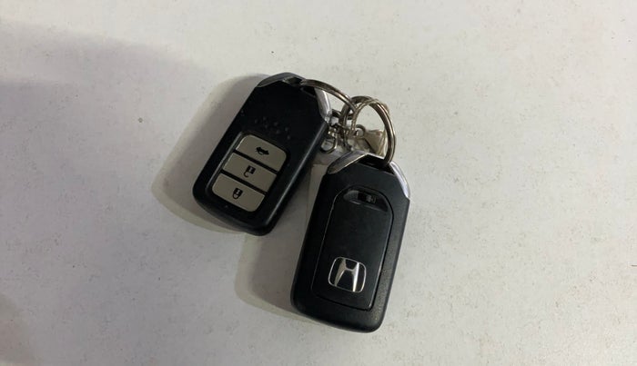 2018 Honda City 1.5L I-VTE V CVT, Petrol, Automatic, 42,921 km, Key Close Up