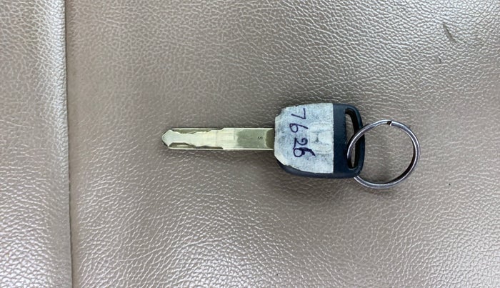 2014 Honda Brio S MT, Petrol, Manual, 81,097 km, Key Close Up