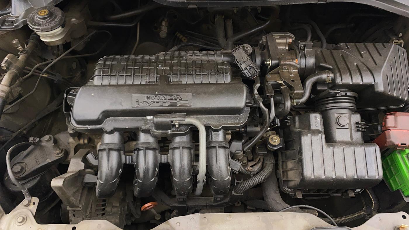2014 Honda Brio S MT, Petrol, Manual, 81,134 km, Engine View