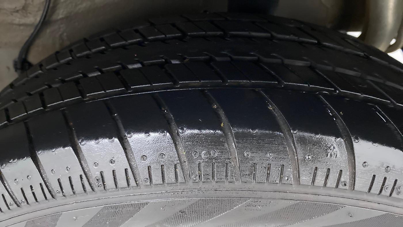 2019 Maruti Celerio VXI d, Petrol, Manual, 9,569 km, Left Rear Tyre Tread
