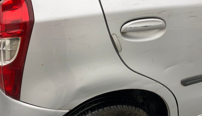 2014 Toyota Etios Liva G, Petrol, Manual, 36,837 km, Right quarter panel - Minor scratches