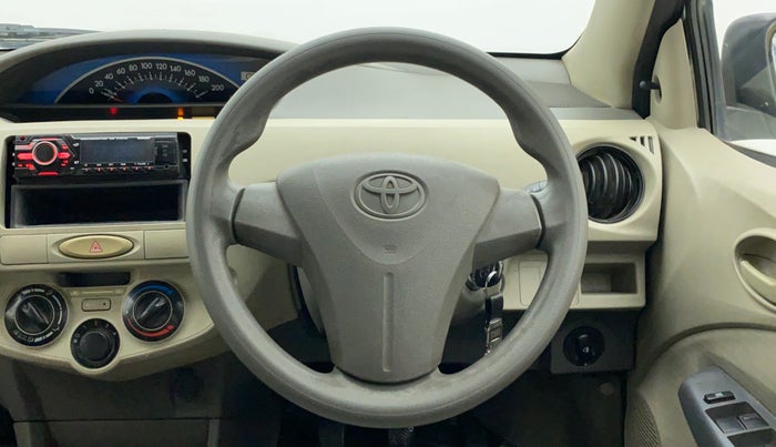 2014 Toyota Etios Liva G, Petrol, Manual, 36,837 km, Steering Wheel Close Up