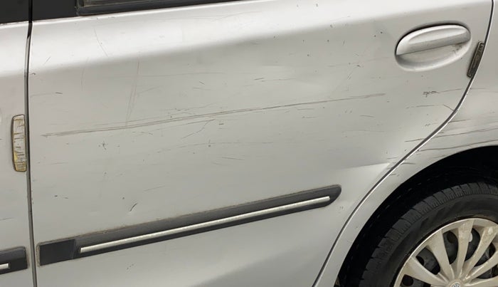 2014 Toyota Etios Liva G, Petrol, Manual, 36,837 km, Rear left door - Slightly dented