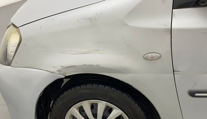 2014 Toyota Etios Liva G, Petrol, Manual, 36,837 km, Left fender - Minor scratches