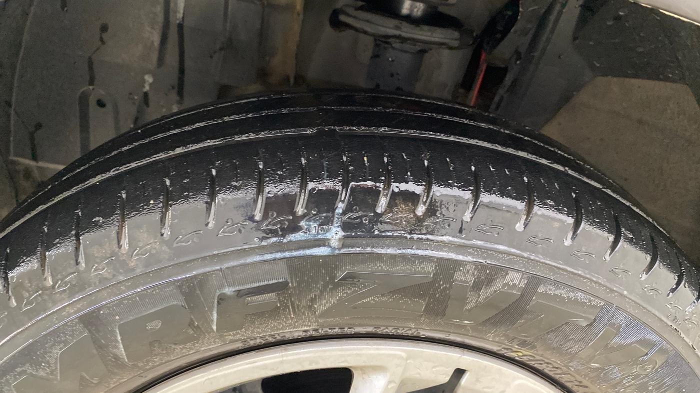 2024 Renault TRIBER RXL MT, CNG, Manual, 67,210 km, Left Front Tyre Tread