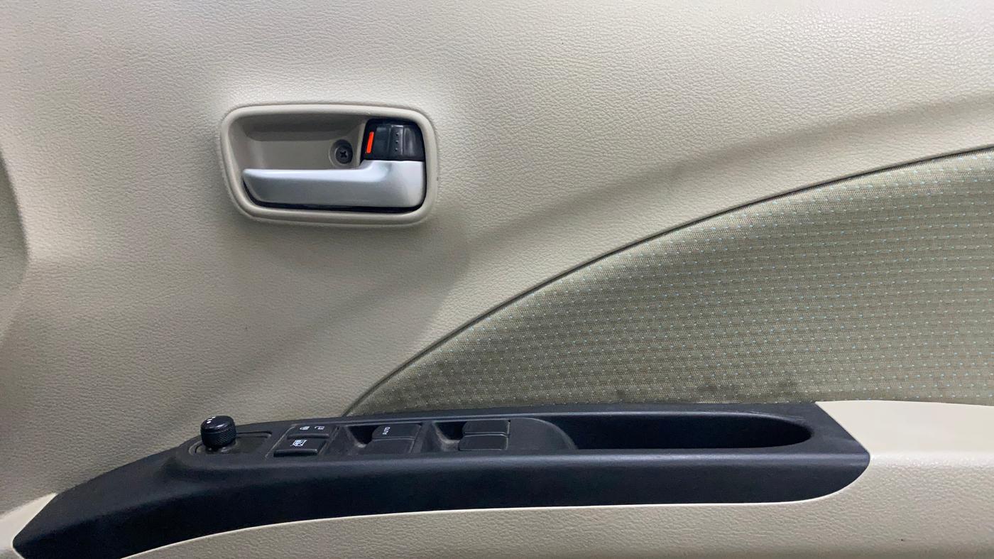 2018 Maruti Celerio ZXI AMT (O), Petrol, Automatic, 8,790 km, Driver Side Door Panels Control