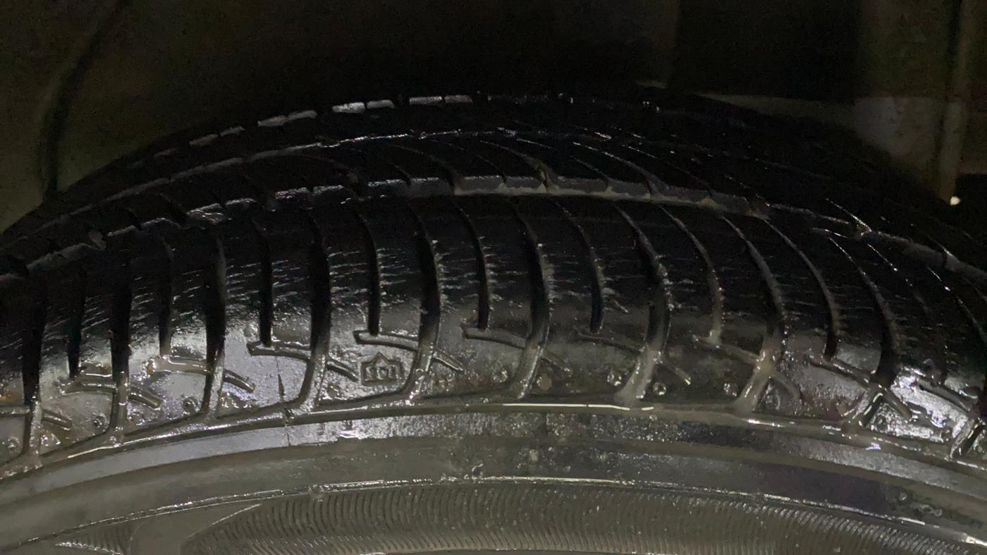2018 Maruti Celerio ZXI AMT (O), Petrol, Automatic, 8,790 km, Left Rear Tyre Tread