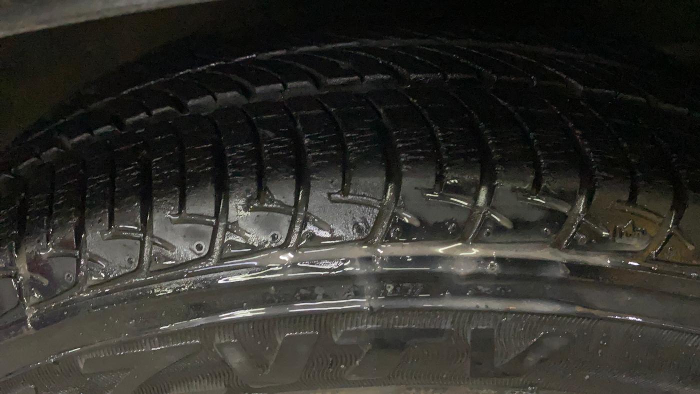2018 Maruti Celerio ZXI AMT (O), Petrol, Automatic, 8,790 km, Right Front Tyre Tread
