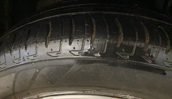 2017 Ford Ecosport TITANIUM 1.5L PETROL, Petrol, Manual, 73,655 km, Right Front Tyre Tread