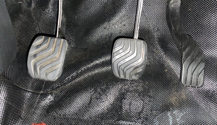 2020 Renault Kwid RXT 0.8, Petrol, Manual, 22,685 km, Pedals