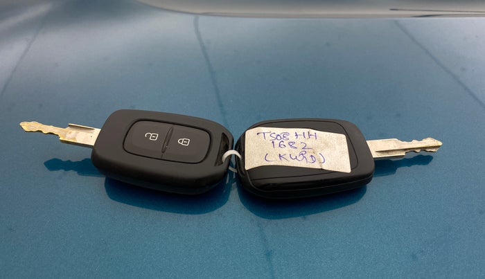 2020 Renault Kwid RXT 0.8, Petrol, Manual, 22,685 km, Key Close Up