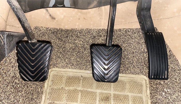 2013 Hyundai Verna FLUIDIC 1.6 CRDI SX, Diesel, Manual, 96,675 km, Pedals