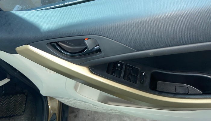 2023 Tata NEXON  XZA Plus LUXS Jet, Petrol, Automatic, 26,626 km, Driver Side Door Panels Control