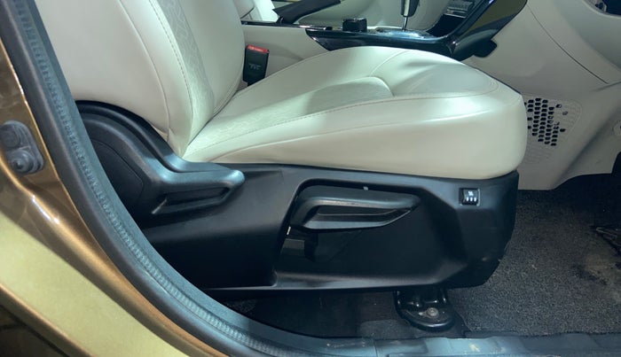 2023 Tata NEXON  XZA Plus LUXS Jet, Petrol, Automatic, 26,626 km, Driver Side Adjustment Panel