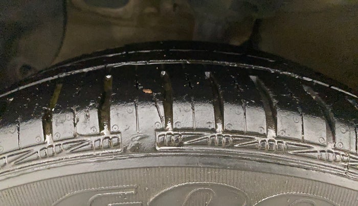 2016 Hyundai Xcent SX 1.2, Petrol, Manual, 19,400 km, Left Front Tyre Tread