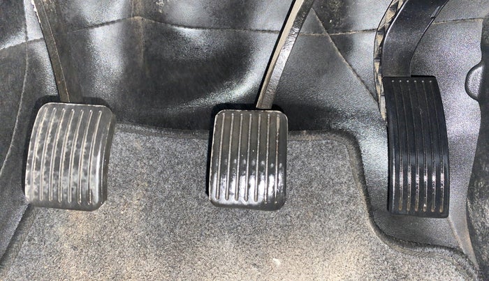 2016 Hyundai Xcent SX 1.2, Petrol, Manual, 19,400 km, Pedals