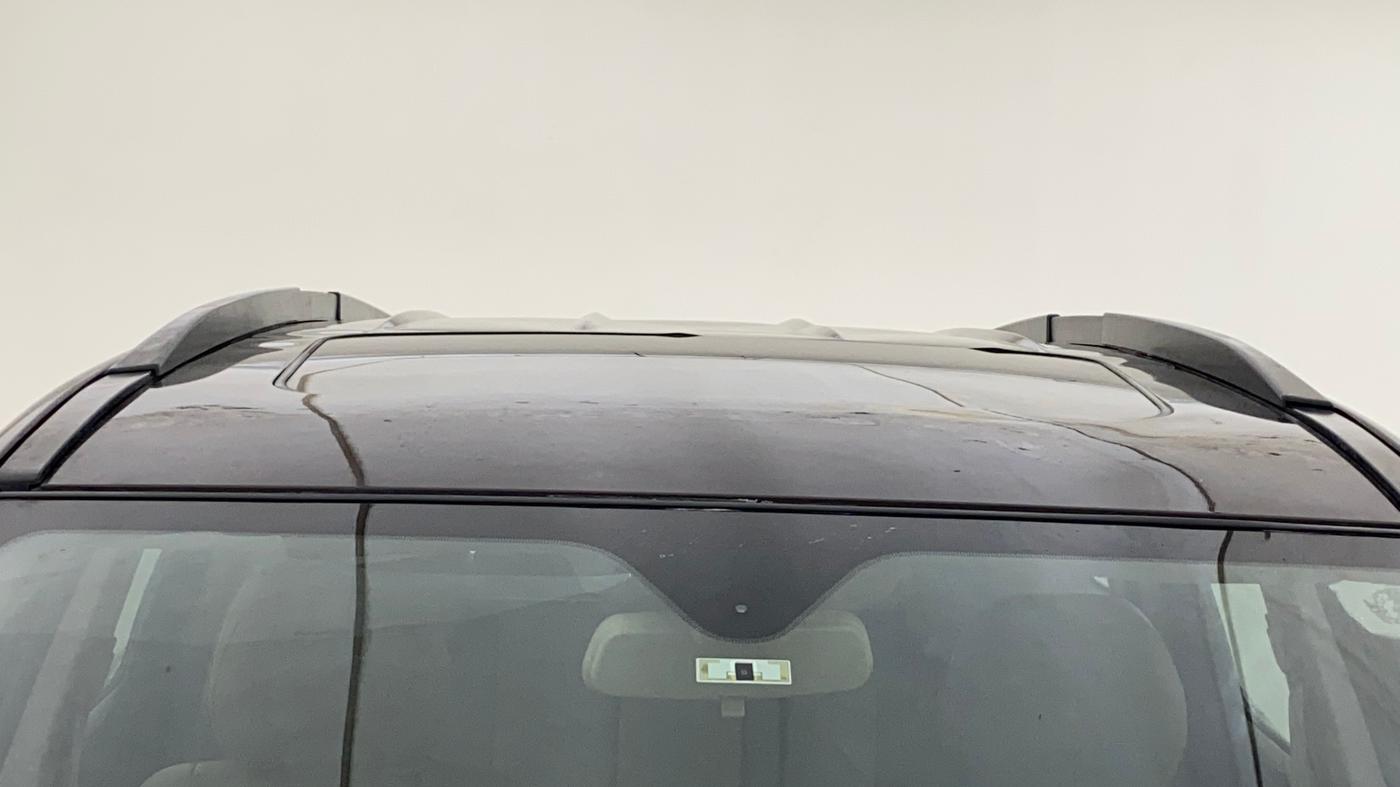2017 Mahindra XUV500 W10 AT, Diesel, Automatic, 24,661 km, Moonroof/ Sunroof