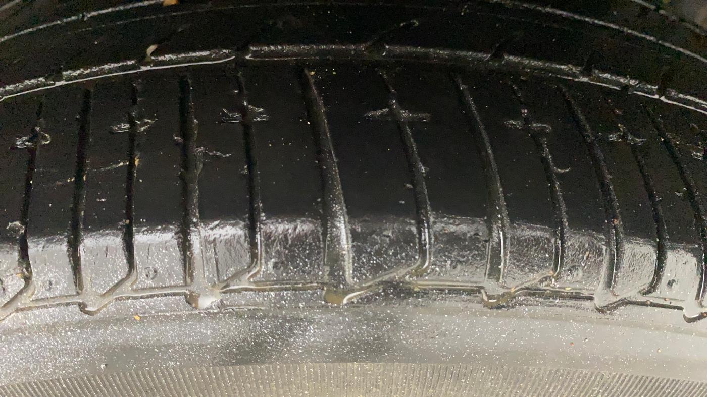 2020 Tata TIGOR XZ PLUS PETROL, Petrol, Manual, 42,676 km, Left Rear Tyre Tread