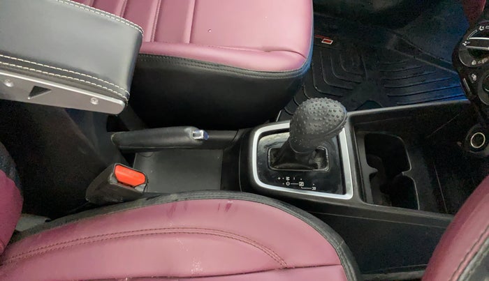 2018 Maruti Swift VXI AMT, Petrol, Automatic, 59,726 km, Gear Lever