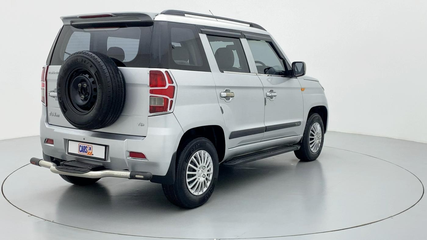 2016 Mahindra TUV300 T6+, Diesel, Manual, 42,714 km, Right Back Diagonal (45- Degree) View