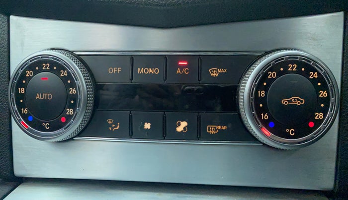 2010 Mercedes Benz C Class 250 CDI CLASSIC, Diesel, Automatic, 1,16,844 km, Automatic Climate Control