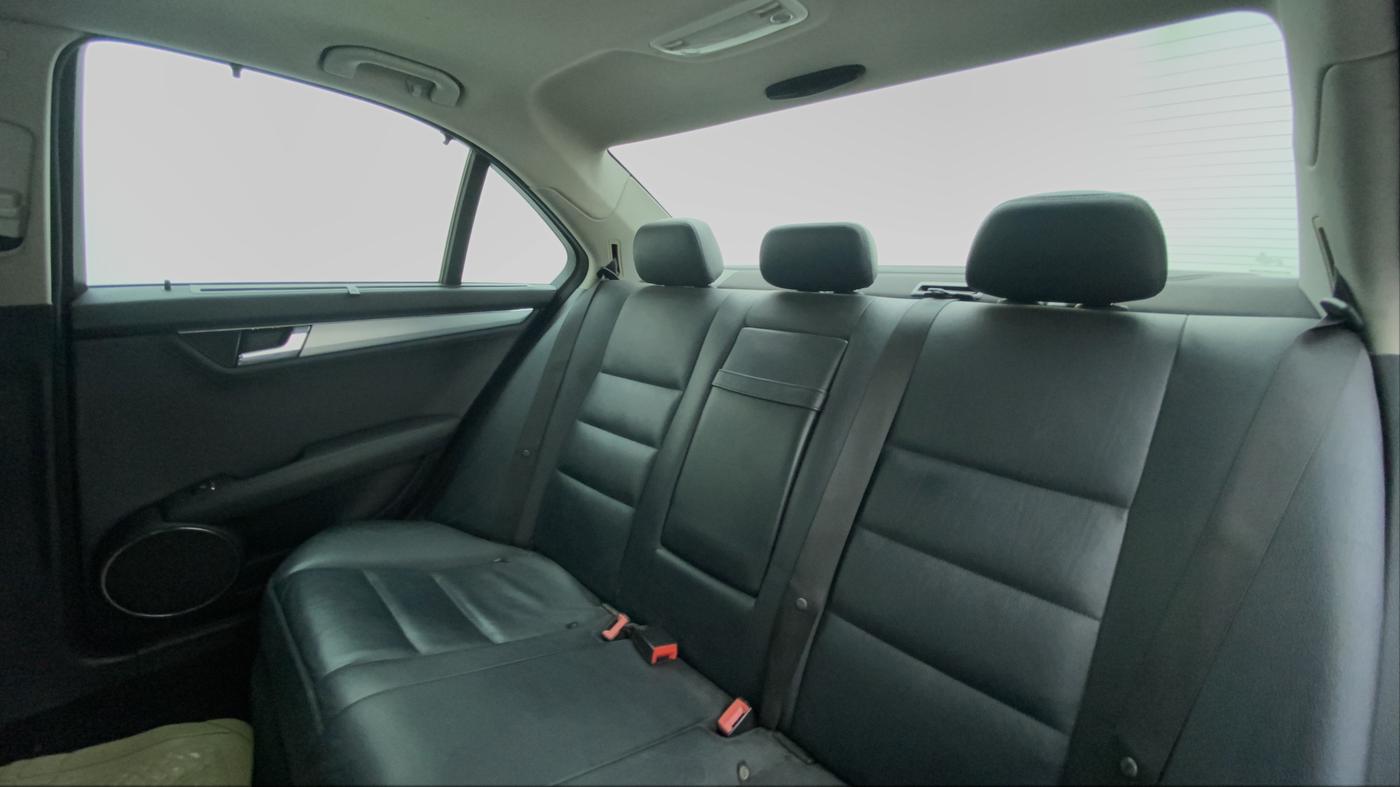 2010 Mercedes Benz C Class 250 CDI CLASSIC, Diesel, Automatic, 1,16,844 km, Right Side Rear Door Cabin
