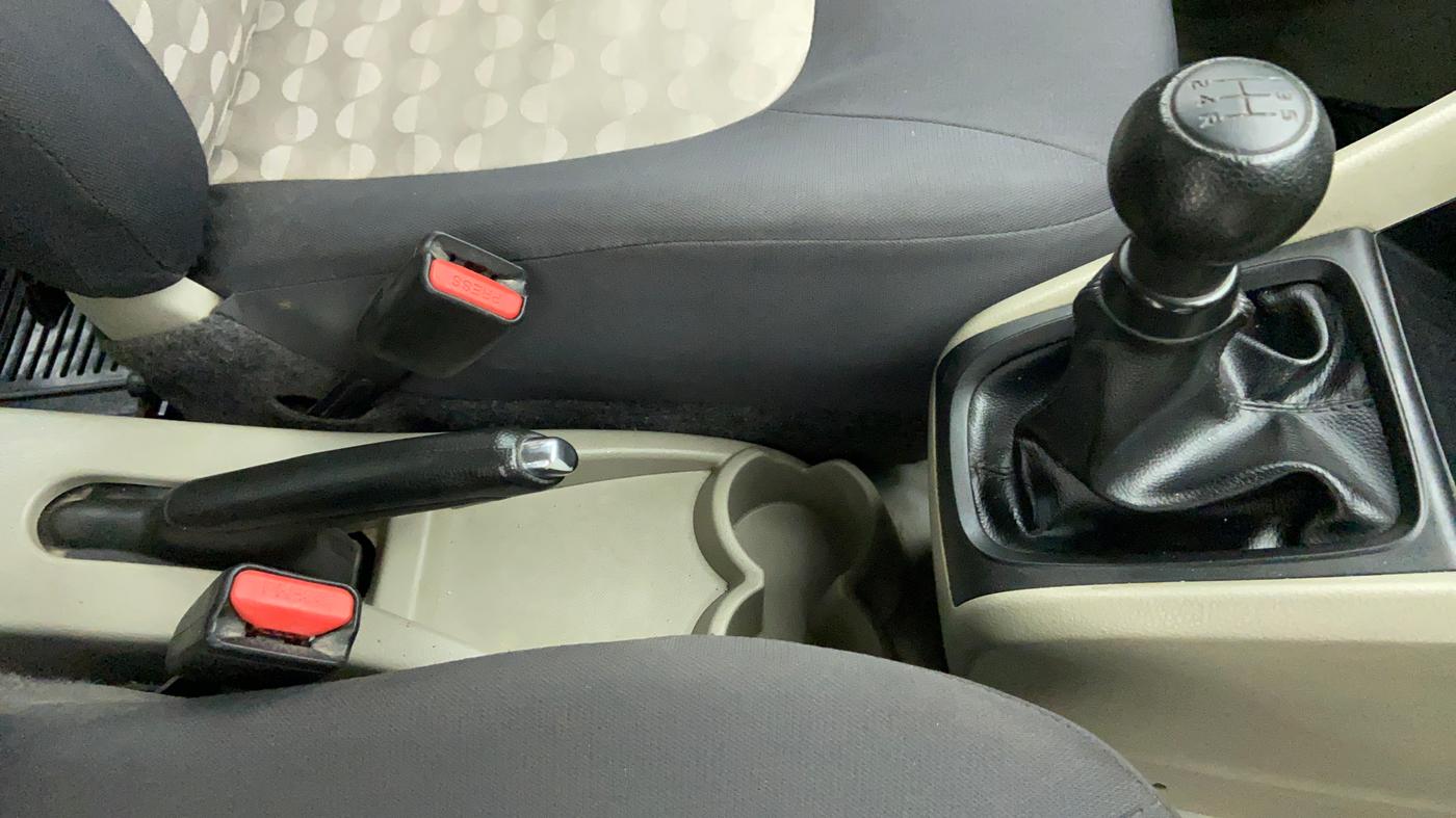 2014 Maruti Celerio VXI d, Petrol, Manual, 44,703 km, Gear Lever