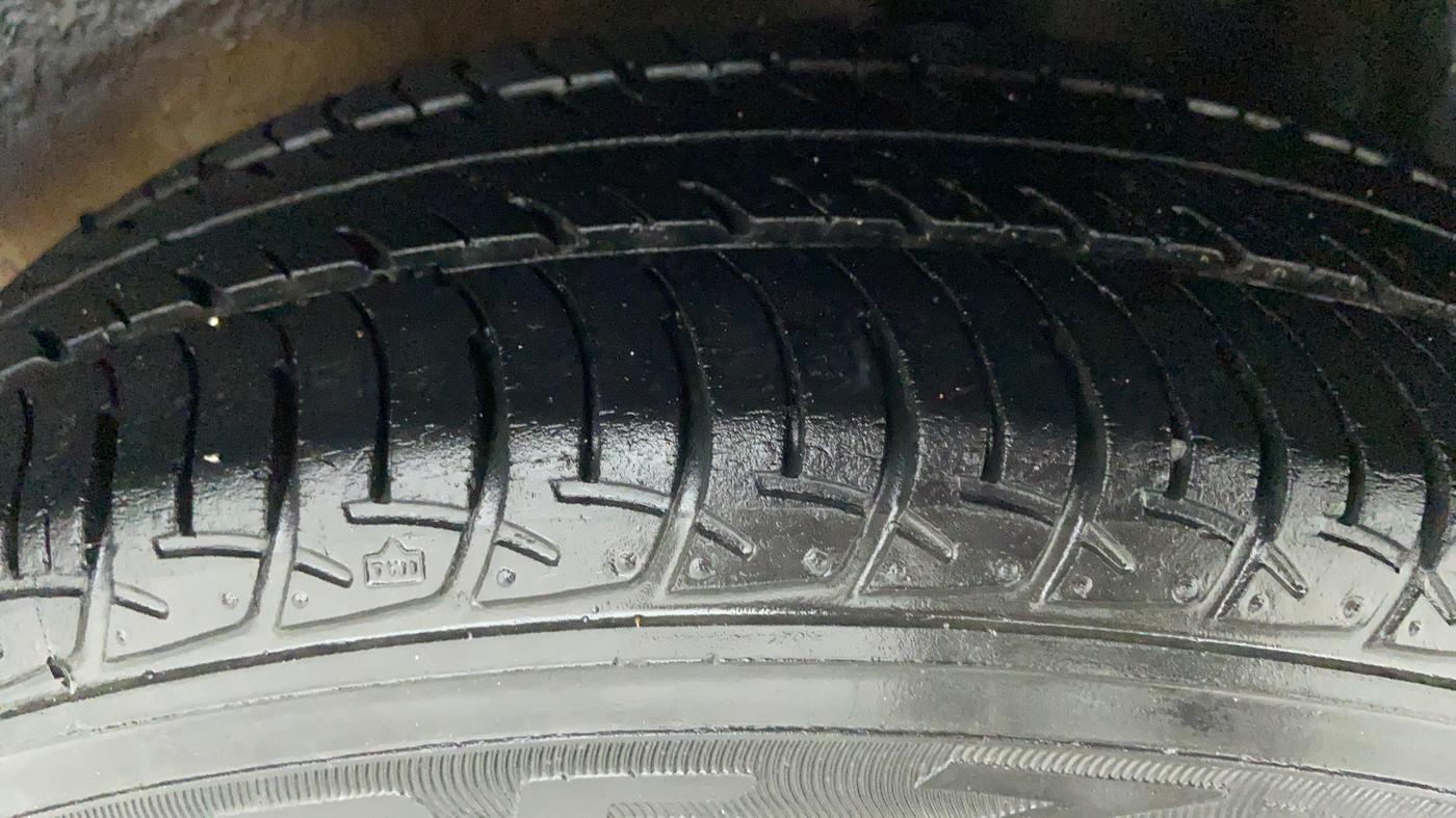 2014 Maruti Celerio VXI d, Petrol, Manual, 44,703 km, Left Rear Tyre Tread