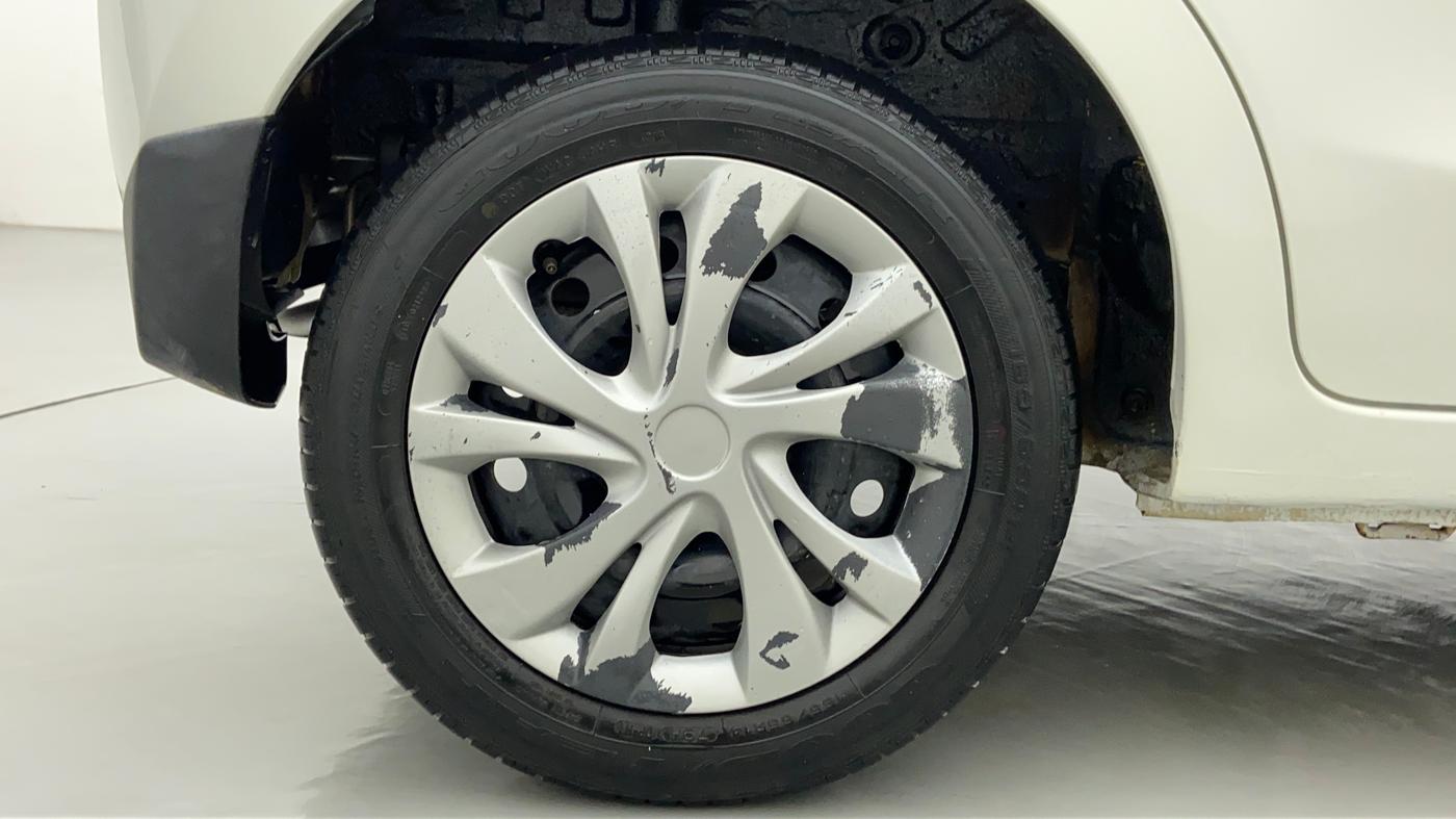2014 Maruti Celerio VXI d, Petrol, Manual, 44,703 km, Right Rear Wheel