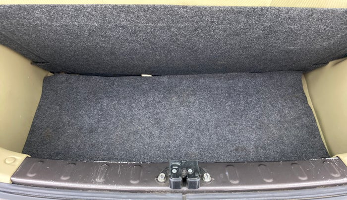 2016 Honda Brio 1.2 S MT I VTEC, Petrol, Manual, 66,125 km, Boot Inside
