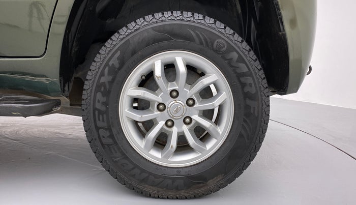 2017 Mahindra TUV300 T8, Diesel, Manual, 1,07,404 km, Left Rear Wheel