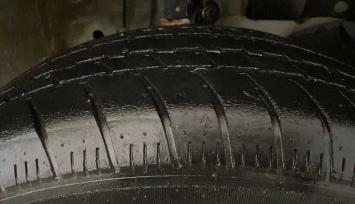 2020 Honda Amaze 1.2L I-VTEC E, Petrol, Manual, 29,542 km, Right Front Tyre Tread