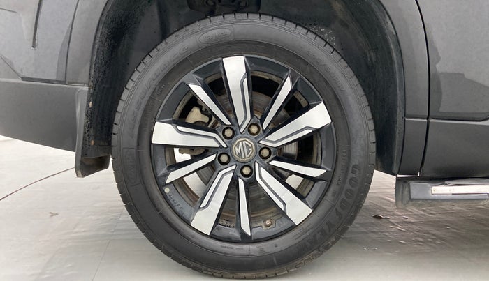 2020 MG HECTOR SHARP DCT PETROL, Petrol, Automatic, 13,028 km, Right Rear Wheel