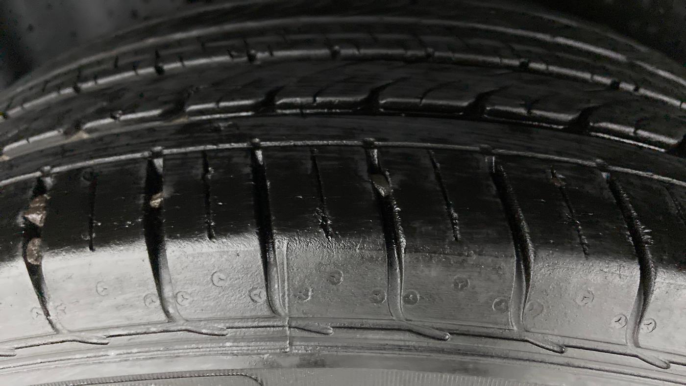 2020 MG HECTOR SHARP DCT PETROL, Petrol, Automatic, 13,028 km, Right Rear Tyre Tread