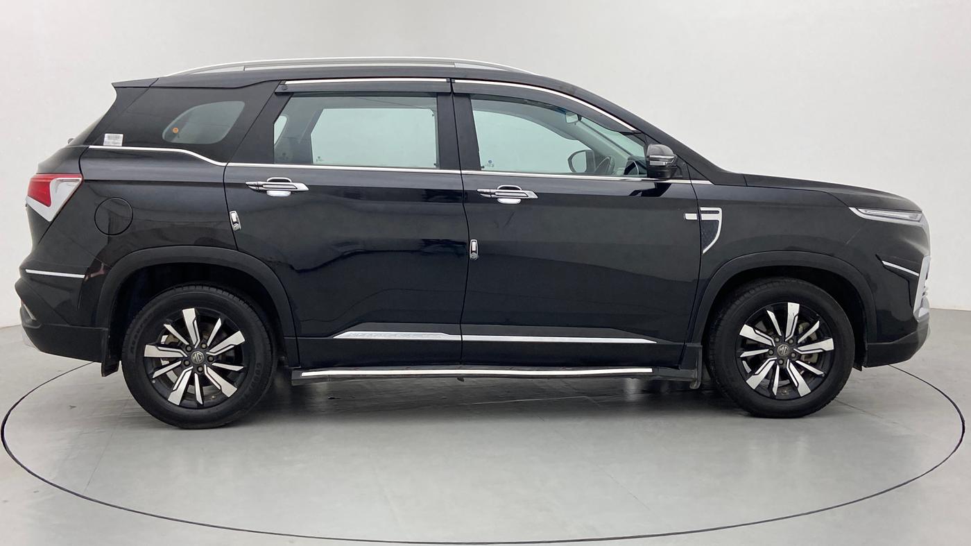 2020 MG HECTOR SHARP DCT PETROL, Petrol, Automatic, 13,028 km, Right Side View