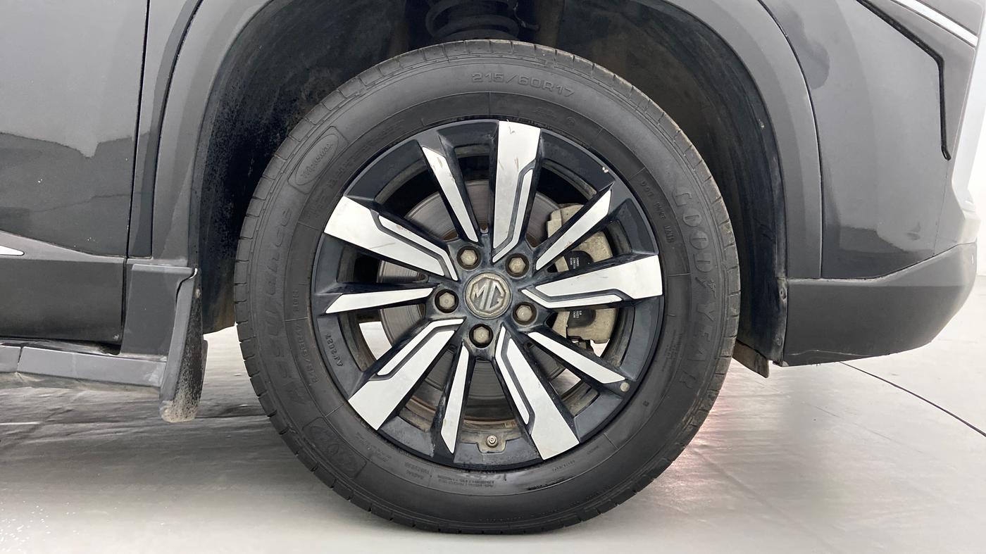 2020 MG HECTOR SHARP DCT PETROL, Petrol, Automatic, 13,028 km, Right Front Wheel