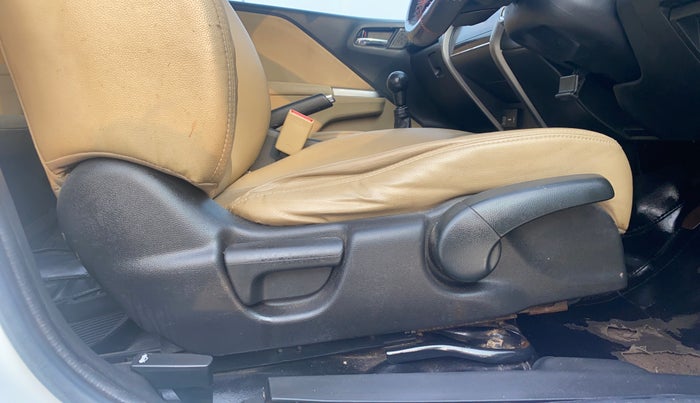 2017 Honda City 1.5L I-DTEC VX, Diesel, Manual, 94,914 km, Driver Side Adjustment Panel