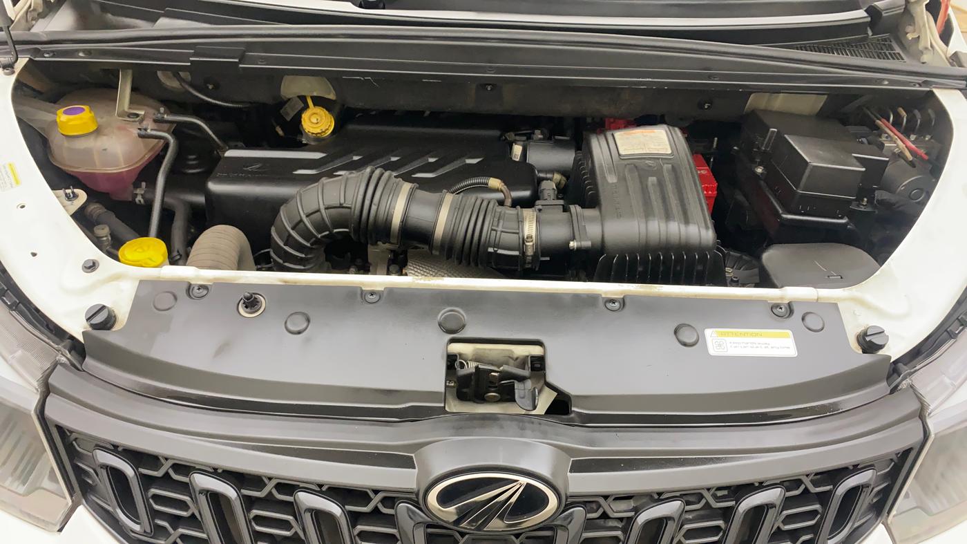 2019 Mahindra MARAZZO M4 8 STR, Diesel, Manual, 29,994 km, Engine View