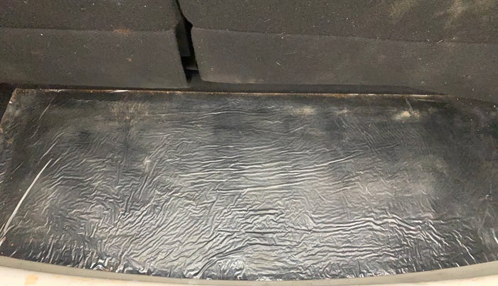 2019 Mahindra MARAZZO M4 8 STR, Diesel, Manual, 29,960 km, Boot Inside