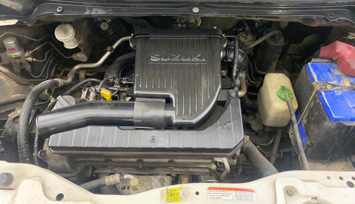 2014 Maruti Ritz VXI, Petrol, Manual, 54,216 km, Engine View