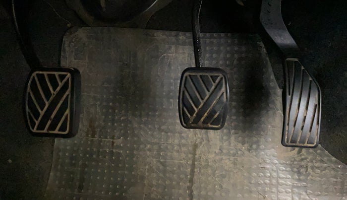 2014 Maruti Ritz VXI, Petrol, Manual, 54,216 km, Pedals